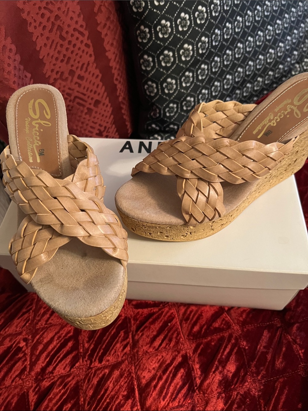 Sbicca Vintage Collection Woven Leather Wedge Sandals in Nude Sz 8